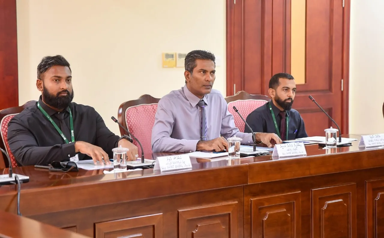 ނުދައްކާ ހުރި 1.4 ބިލިއަން ރުފިޔާގެ ތެރެއިން 226 މިލިއަން ރުފިޔާ މިހާތަނަށް ހޯދައިފިން: ފަޒުލް