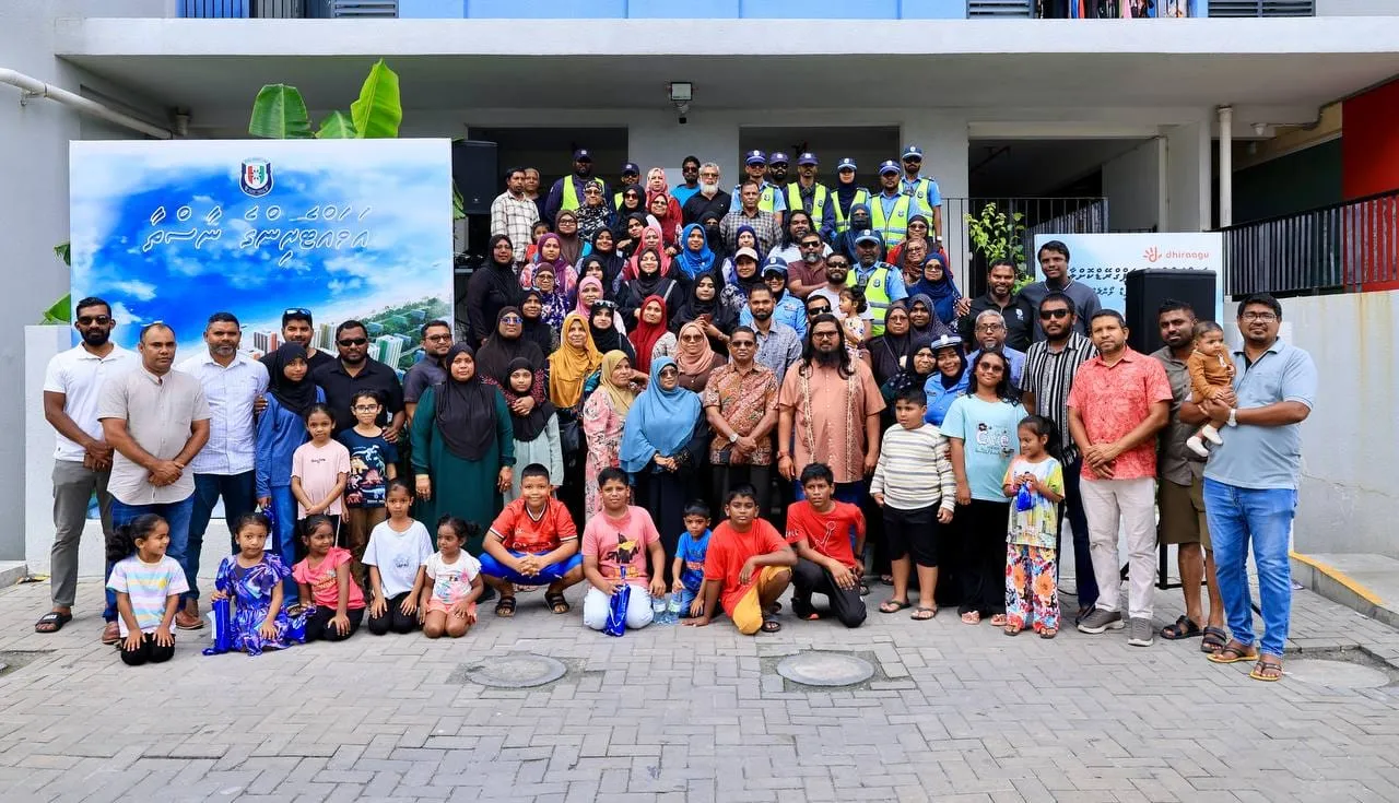 ހިޔާ ސަރަހައްދުގައި ފުލުހުން ކުރިއަށްގެންދިޔަ އަވައްޓެރިންގެ ނޫސްތާ... ފޮޓޯ/ޕޮލިސް