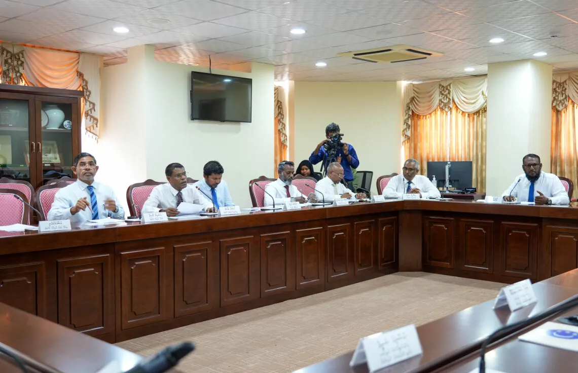 ކޮމެޓީއަށް އަސްލަމް ވަޑައިނުގަތުމުން ފްލެޓު މައްސަލައިގެ ގިނަ ސުވާލުތަކަށް ޖަވާބެއް ނުހޯދުނު!
