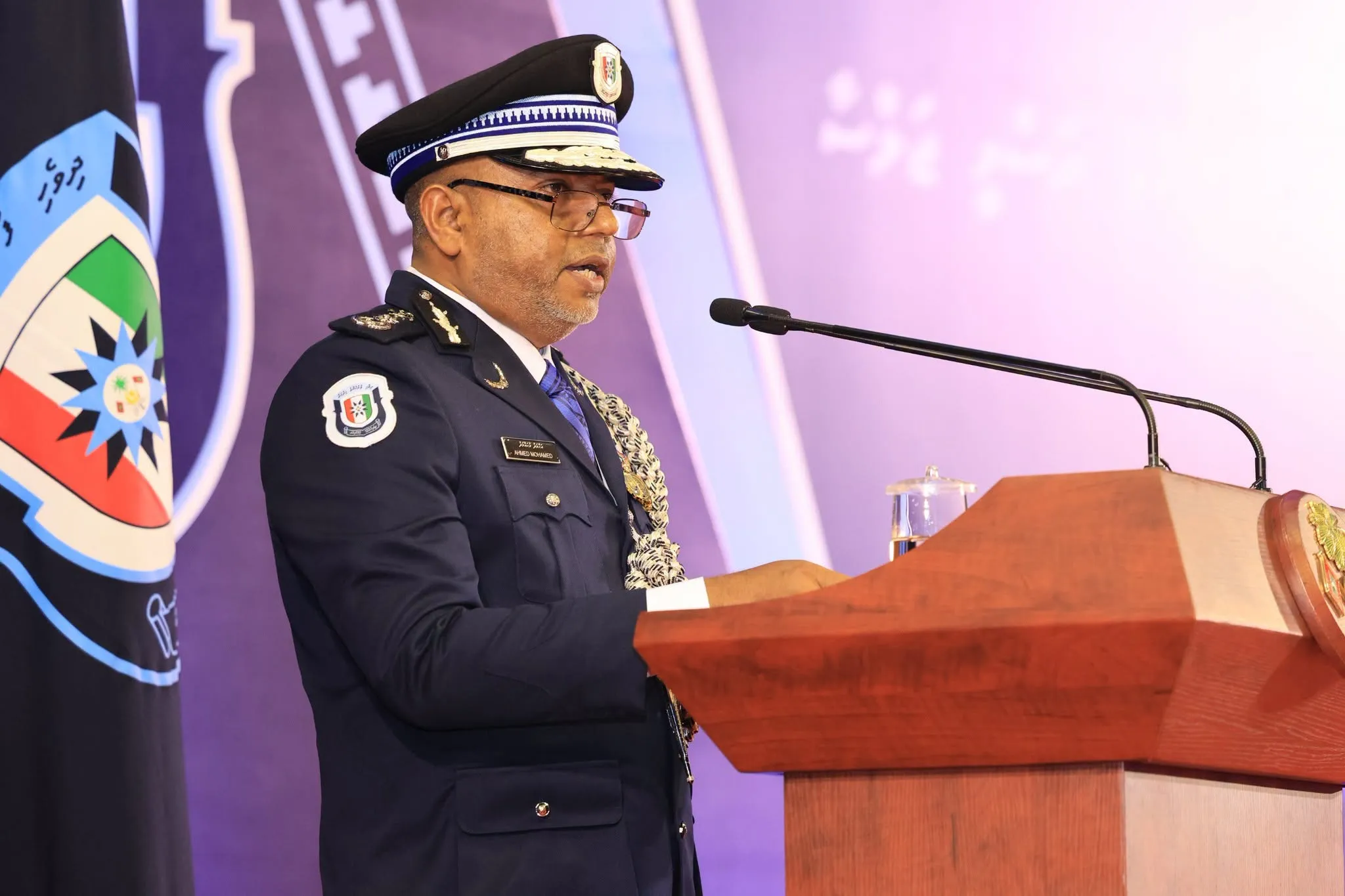 ޚިދުމަތުގައި ތިބި ފުލުހުންނާއި އެއްގޮތަށް ރިޓަޔާކުރާ ފުލުހުންނަށްވެސް ހެލްތު އިންޝުއަރެންސް ދެނީ
