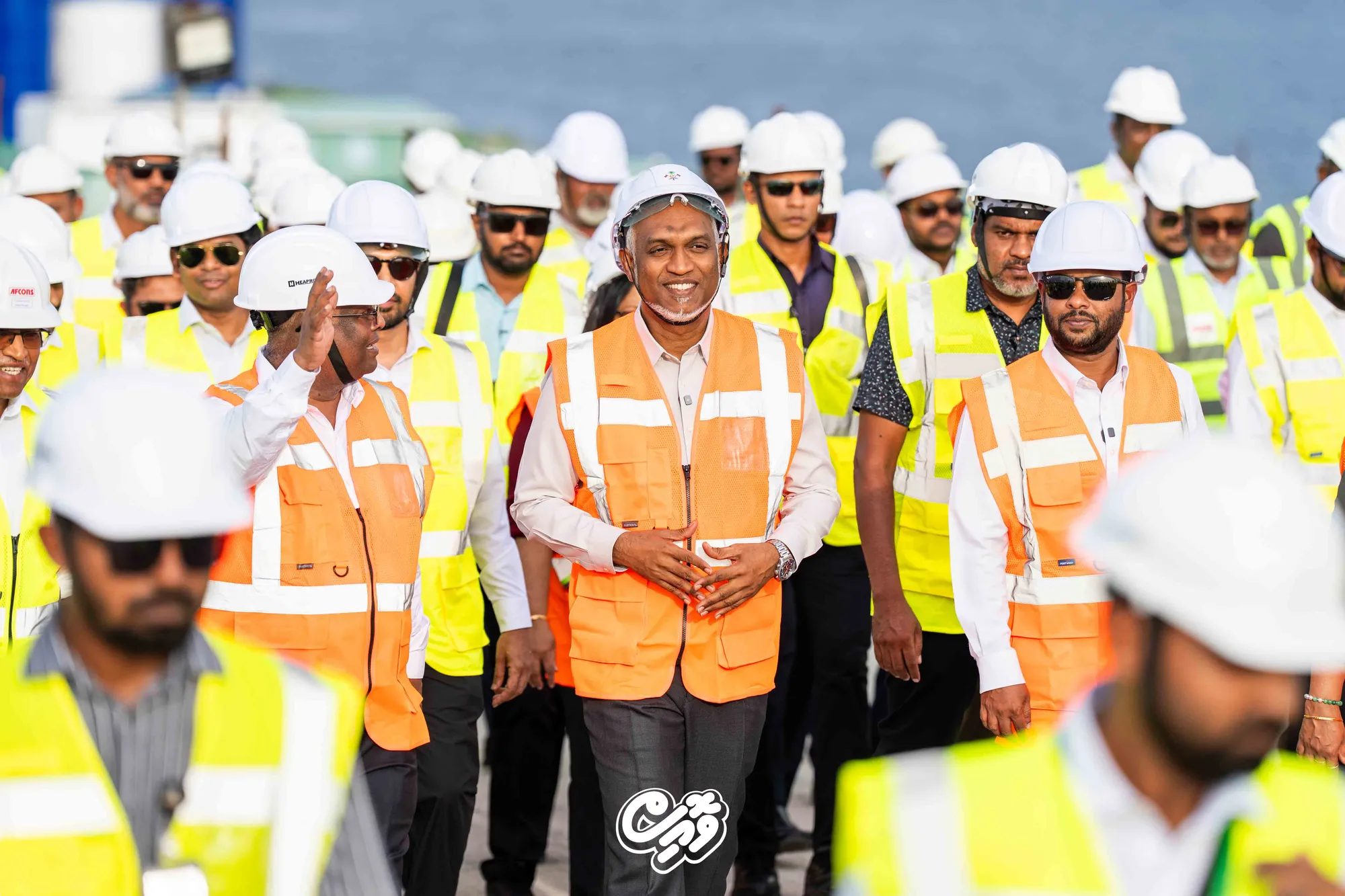 ތާރީހީ ކަމެއް: ތިލަމާލެ ބްރިޖުން ރައީސް ހިންގަވާފައި މާލެއިން ވިލިމާލެއަށް