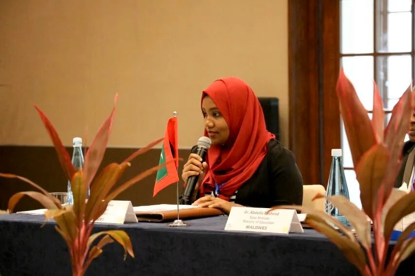ސިއްޙީ ދާއިރާގެ ޕޭ ފްރޭމްވޯކު ބާރުއަޅަނީ މަތީ ތައުލީމު ހާސިލްކުރުމަށް: ޑރ ޝަފިނާ