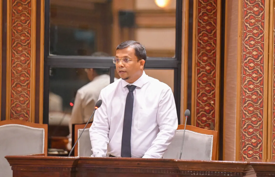 ކުރީ ސަރުކާރުގައި ޚަރަދަށް ޒިންމާވުމުގެ ގާނޫނަށް ދިން އިސްތިސްނާއަށް ނިމުން ގެންނަނީ!