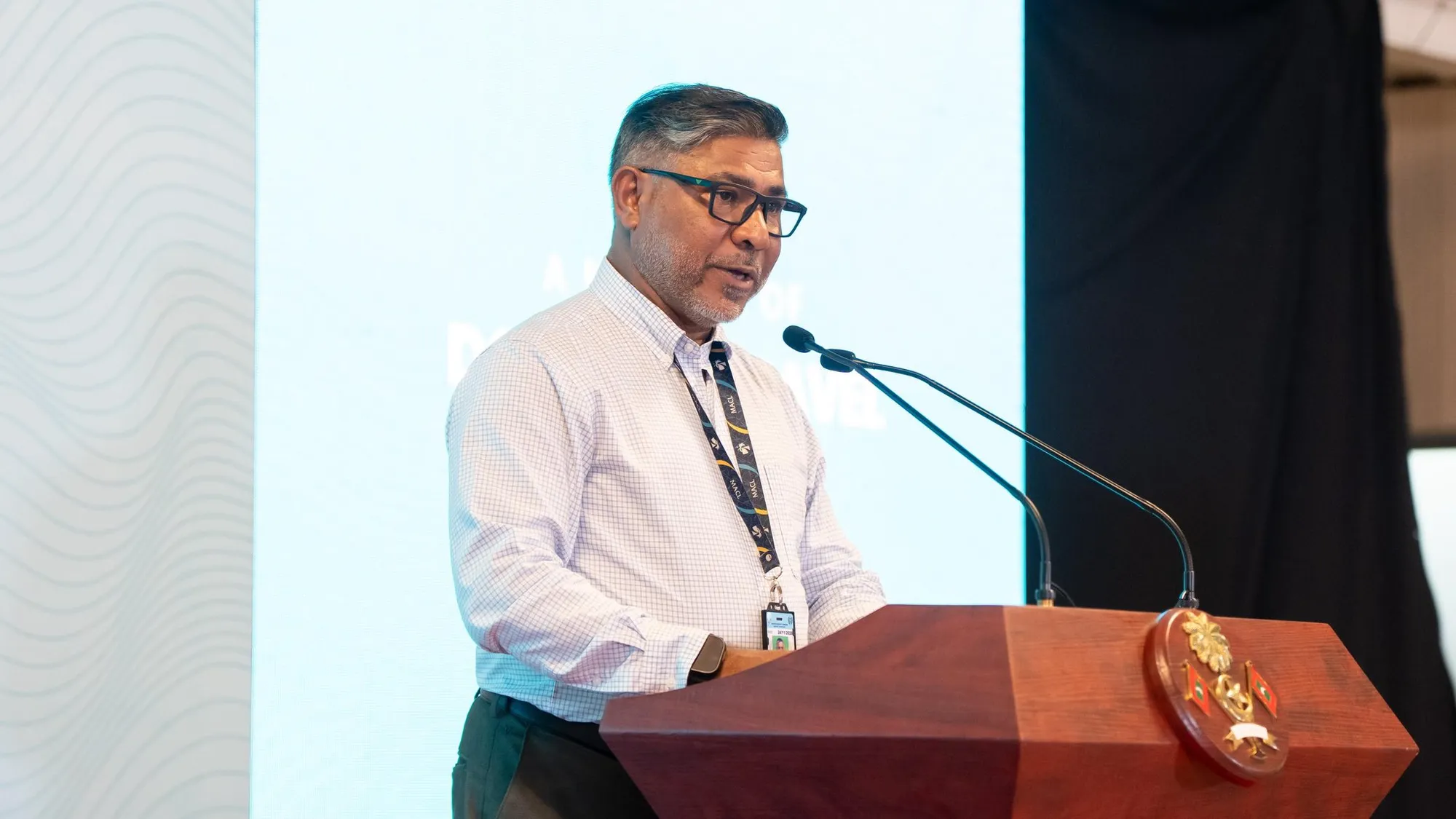 ޑޮމެސްޓިކް ޓަރމިނަލްގެ އޮޕަރޭޝަންތައް، ޓަރމިނަލް ދެއަކަށް ބަދަލު ކުރުމަށް ބޭއްވި ރަސްމިއްޔާތުގެ ތެރެއިން /ފޮޓޯ: އެމްއޭސީއެލް