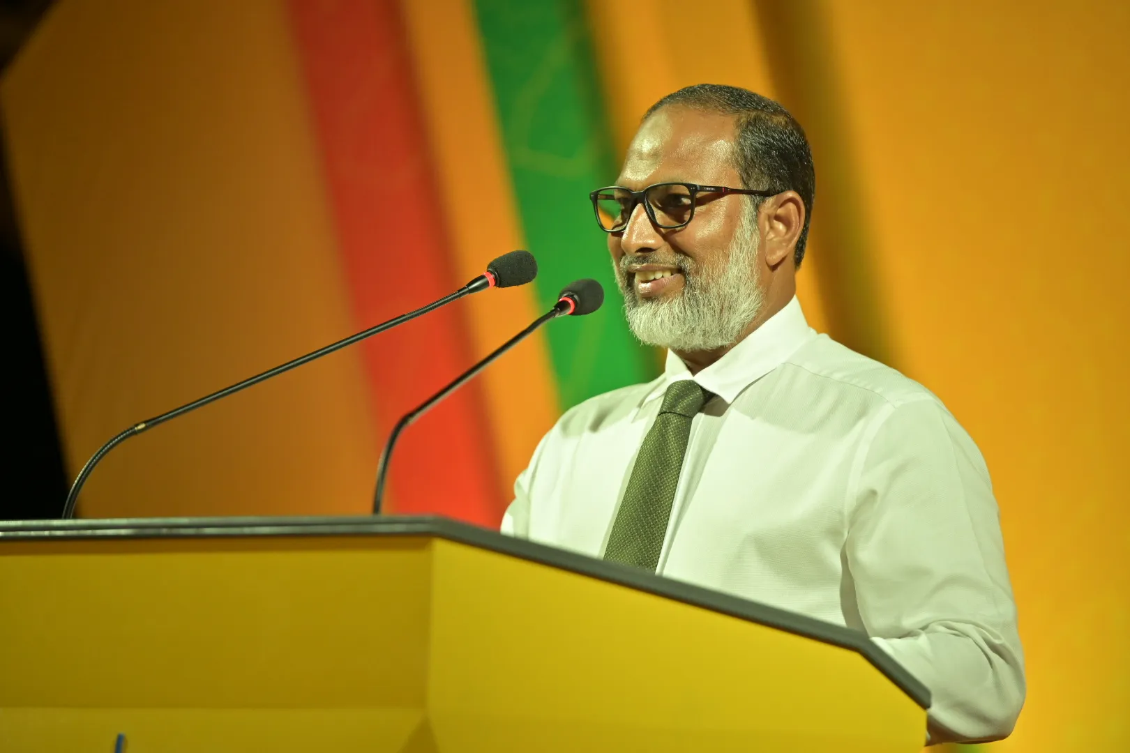 ވޯޓު ދޭ ގޮތަކުން ރާއްޖެ ދެހާހުގެ ކުރީކޮޅަށް ގޮސްދާނެ: ޢިމްރާން