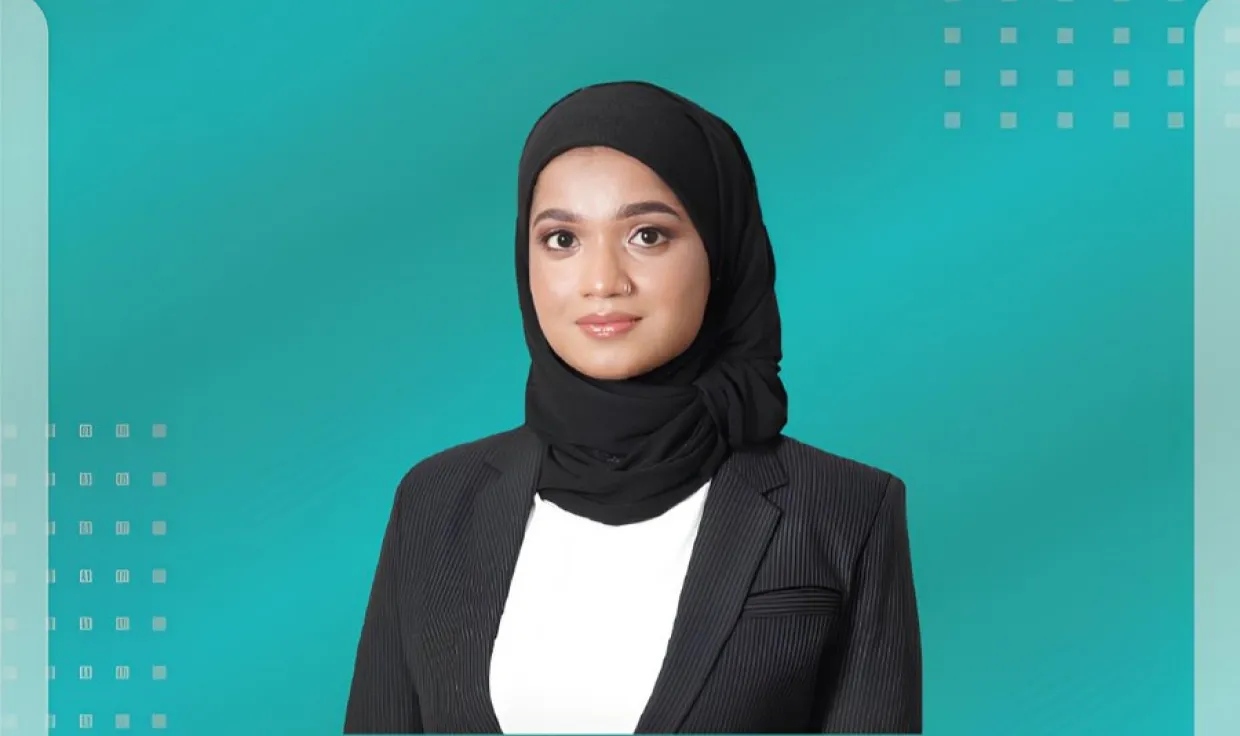 އެސްޑީއެފްސީގެ ޑެޕިއުޓީ މެނޭޖިން ޑިރެކްޓަރުކަމުގެ މަގާމަށް, އައްޔަނު ކުރެވުނު ފާތިމަތު މީޒާ އާދަމް-- ފޮޓޯ/ އެސްޑީއޭފްސީ