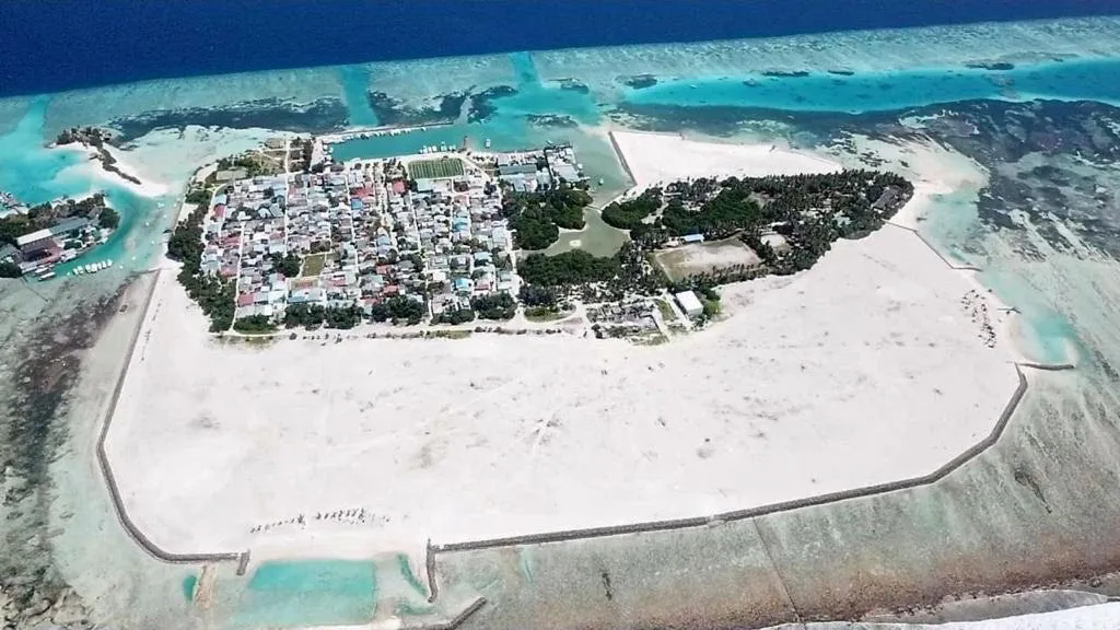 Huraa Council Invites Bids for Guesthouse Development Project