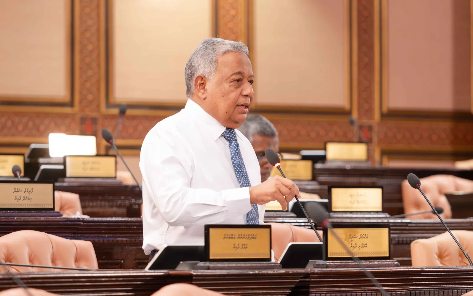 މެމްބަރު ސަލީމް