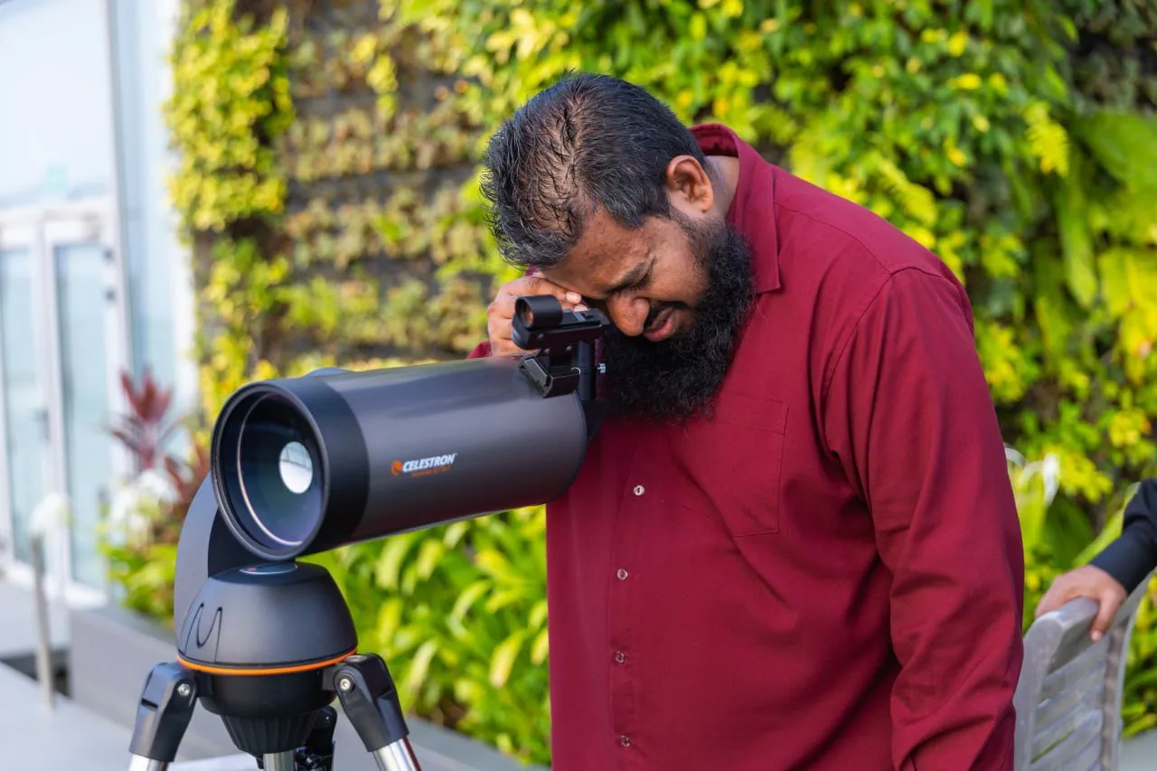 މިއަހަރުގެ ރަމަޟާން މަހުގެ ހަނދު ބެލުމުގެ ކަންތަައްތައް އިސްލާމިކް މިނިސްޓްރީން ކުރިޔަށް ގެންދިޔަ ވަގުތުގެ ފޮޓޯއެއް - ފޮޓޯ: އިސްލާމިކް މިނިސްޓްރީ