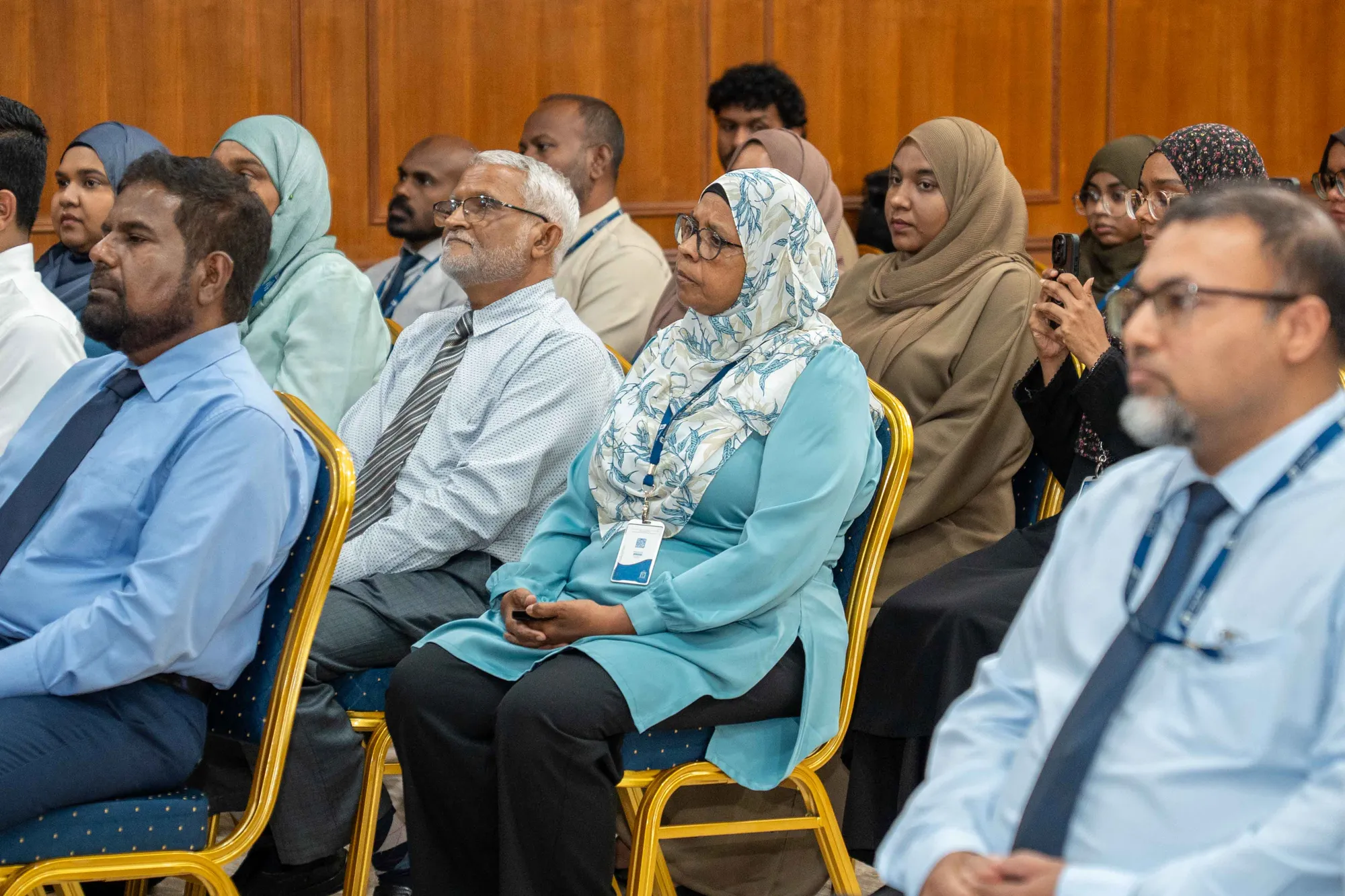 ޖިޓަލް ތަޢުލީމުގެ ފެންވަރު ރަނގަޅުކުރުމަށް އެމްއެންޔޫއިން އޯއެލްސީގެ މެންބަރަކަށް ވެއްޖެ