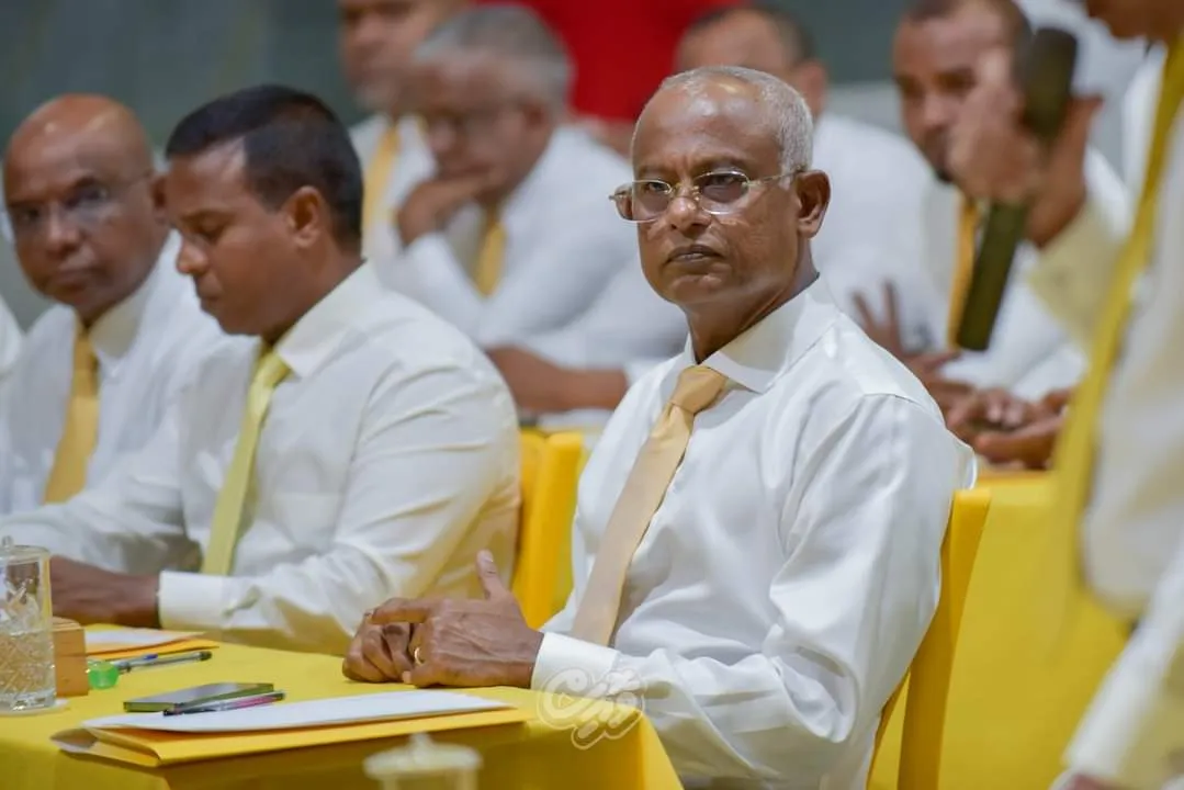 އަޅުގަނޑުމެންނަށް އިދިކޮޅުގައި އޮވެގެން މާ ރަނގަޅަށް މަސައްކަތް ކުރެވޭ: ރައީސް ޞާލިހު