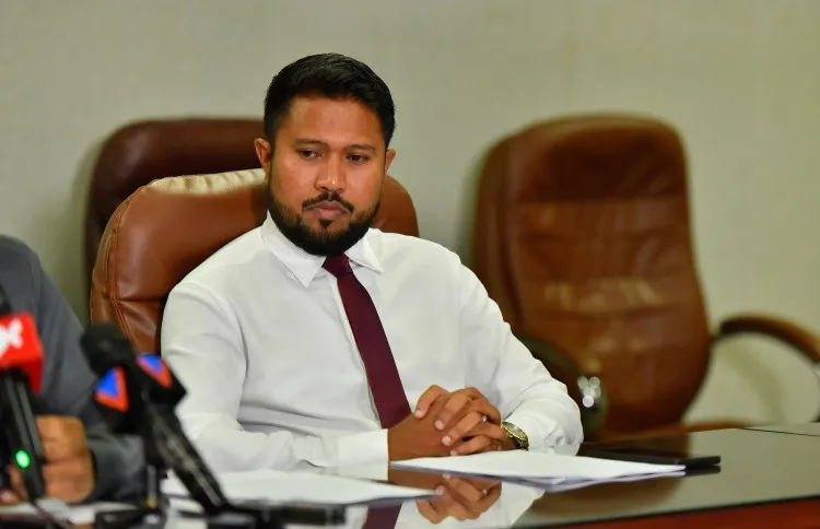 ސިވިލް ސާވިސް ކޮމިޝަނުން މުސްއަބަށް، މިލިއަނަކަށްވުރެ ގިނަ ރުފިޔާ ދެއްކުމަށް ސިވިލްކޯޓުން ހުކުމްކޮށްފި