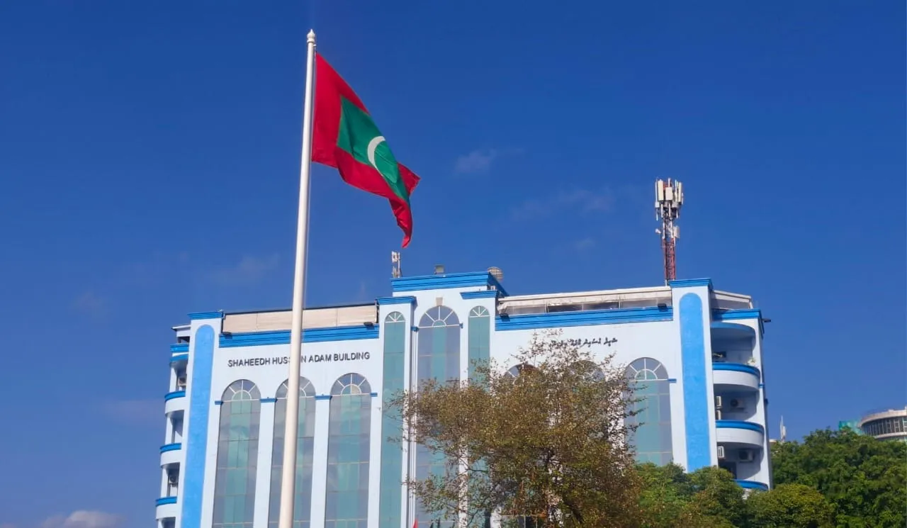 ޕޮލިސް ހެޑްކުއާޓާސް: ފޮޓޯ/ ވޮއިސް