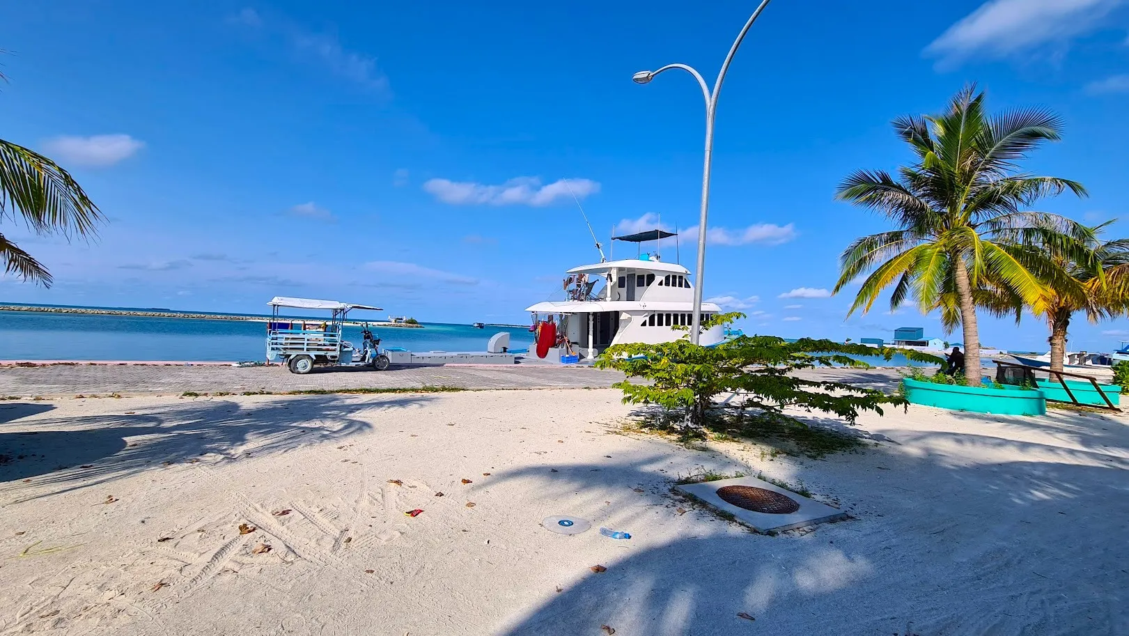 ބ.އަތޮޅުގެ ރަށެއް.. ފޮޓޯ: ވޮއިސް
