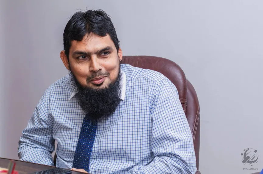 މޫނުބުރުގާ އަޅާތީ ކިޔަވައިދިނުމުން މަޙްރޫމް ކުރުމަކީ ވަރަށް ނާތަހުޒީބީކަމެއް: ޑރ ޢަލީ ޒާހިރު