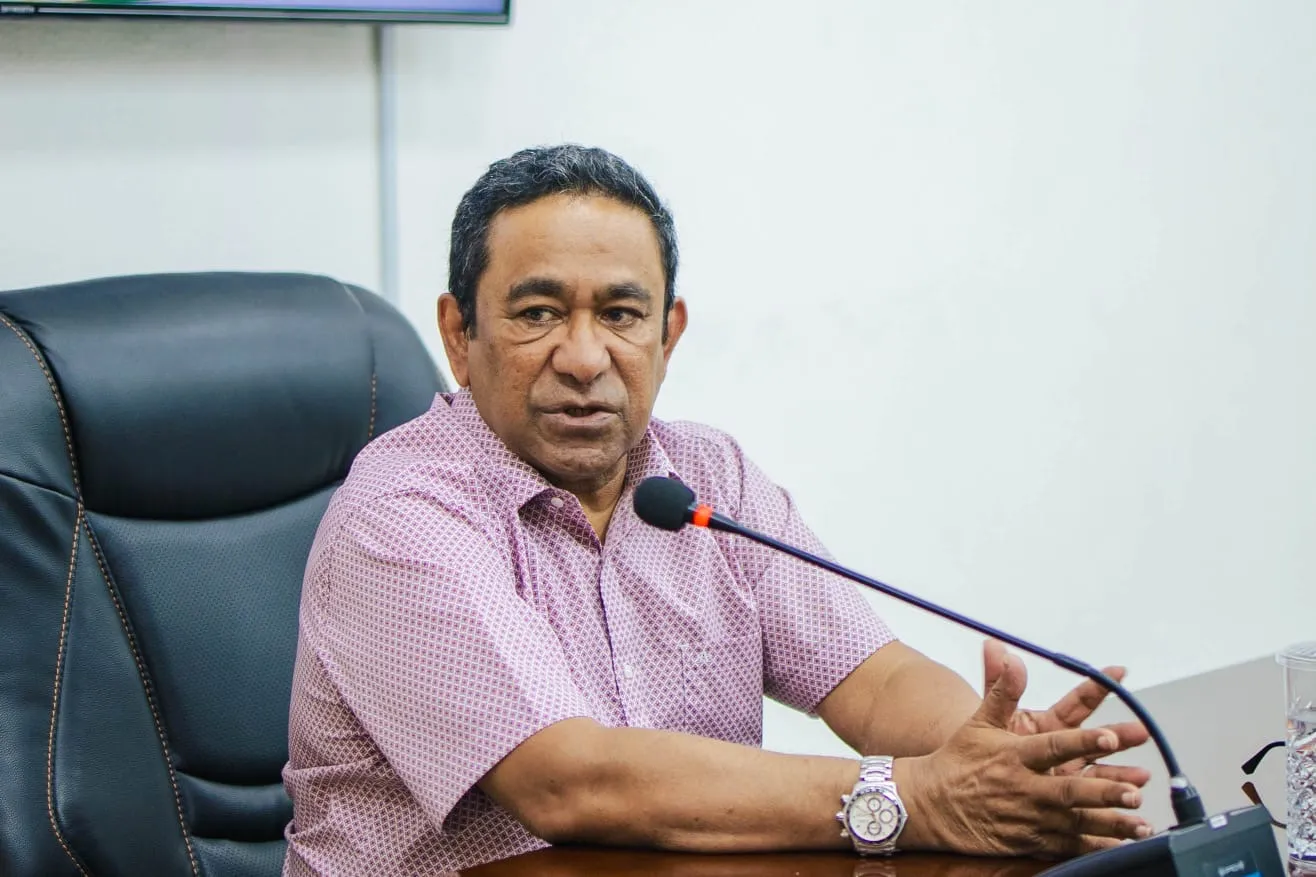 ވެރިކަމުގައި ހުންނައިރު، ހެޔޮއެދޭ ފަރާތްތަކުންދޭ ފައިސާގައި ހިފުމަކީ މަނާކަމެއް ނޫން: ރައީސް ޔާމީން