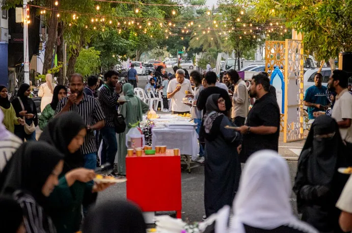 އެޗްޑީސީގެ އަވަށްޓެރި ރޯދަ ވީއްލުމެއްގެ ތެރެއިން: ފޮޓޯ/ އެޗްޑީސީ