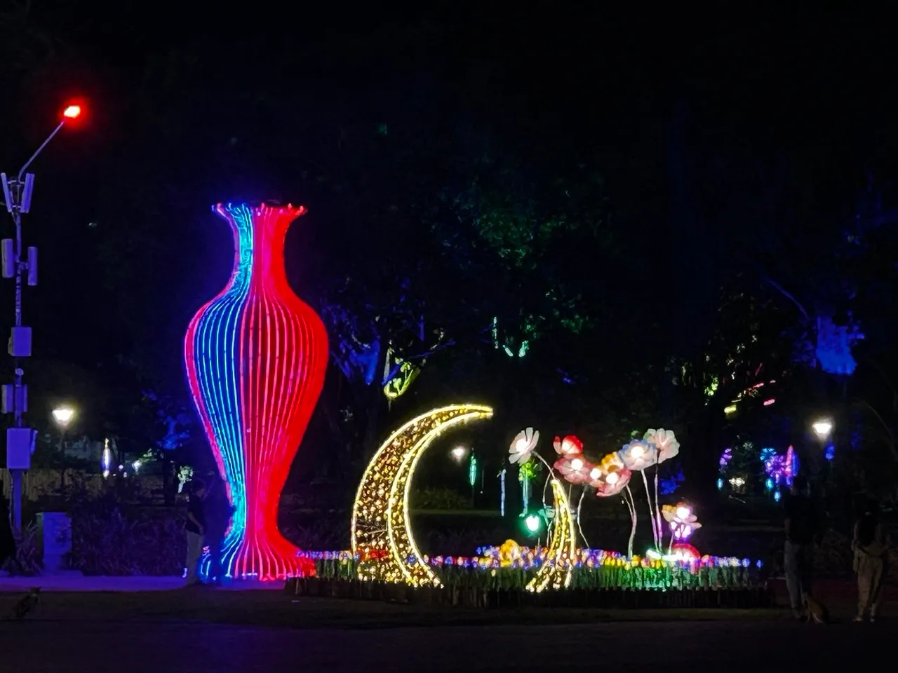 ޚަރަދު ކުޑަކުރަން ރަށްރަށުގައި ޢީދު ލައިޓް ނުދިއްލަން ނިންމައިފި