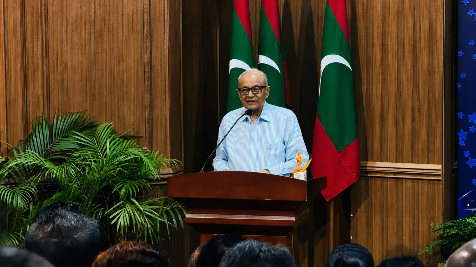 ކުޑަކުދިންނަށް އެންމެ ފުރަތަމަ ދަސްކޮށްދޭންވީ ދިވެހިބަސް: ރައީސް މައުމޫން