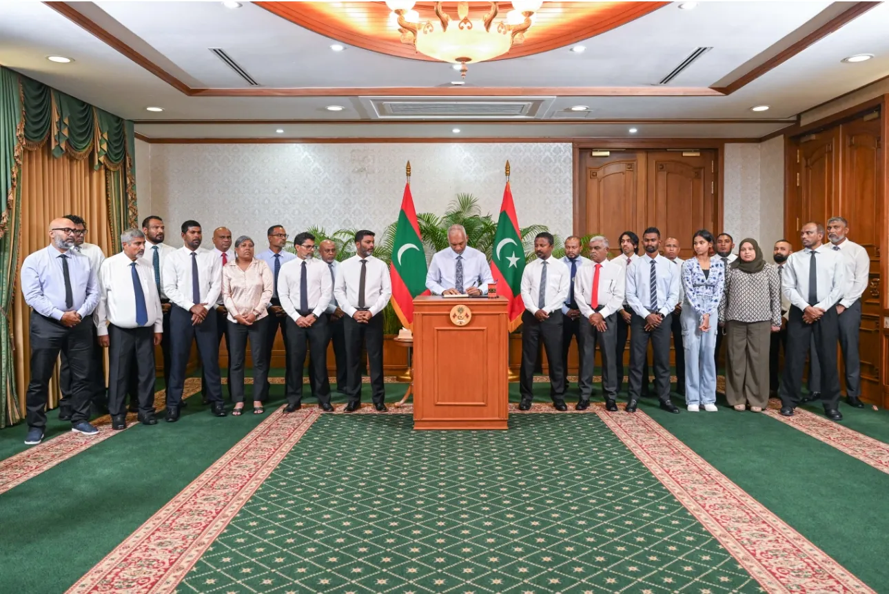 ކުޅިވަރު ޤާނޫނަށް ގެނައި އިސްލާޙް ތަސްދީޤްކުރުން: ފޮޓޯ/ ރައީސް އޮފީސް