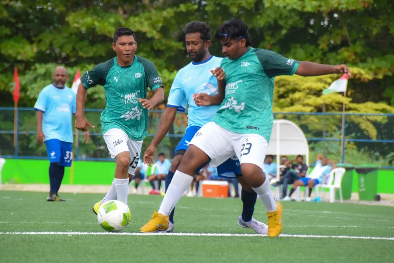 އީމާންގެ ހެޓްރިކާއެކު ޑީޖީޑީ ބަލިކޮށް ފްލަޔާސް ސެމީފައިނަލުން ޖާގަ ހޯދައިފި