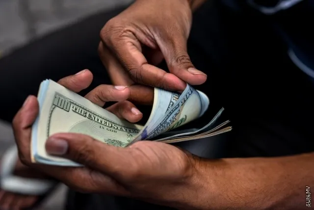 Task Force Formed to Investigate Illegal Dollar Trading