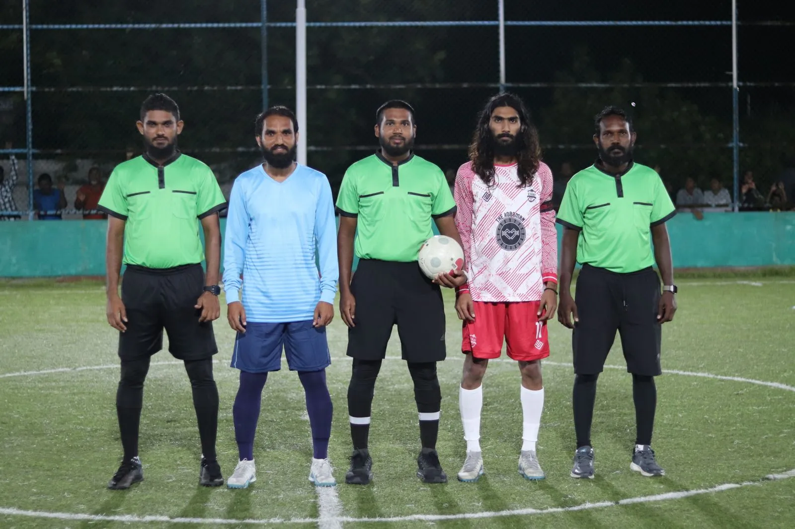 ފުރަތަަމަ ދެ މެޗު ތަފާތުބޮޑު ނަތީޖާއަކުން ކާމިޔާބުކުރީ ހަލަފް އެފްސީ އާއި ސްޓްރީޓް ބްރަދާސް!
