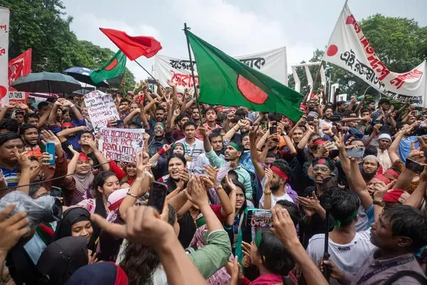 ބަންގްލަދޭޝްގެ ސަރުކާރާއި ދެކޮޅަށްކުރާ މުޒާހަރާ-- ފޮޓޯ: އޭޕީ