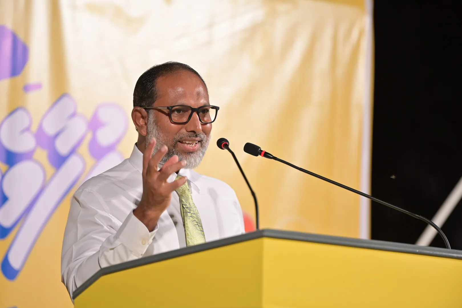 އަދާލަތު ޕާޓީގެ ރައީސް އިމްރާން އަބްދުﷲ