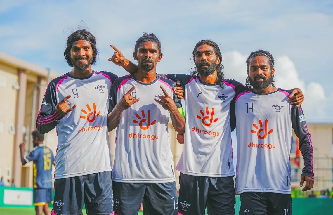 ހާޑްރޮކް މޯލްޑިވްސްގެ ކުޅުންތެރިން-- ފޮޓޯ: ޓެކާސް