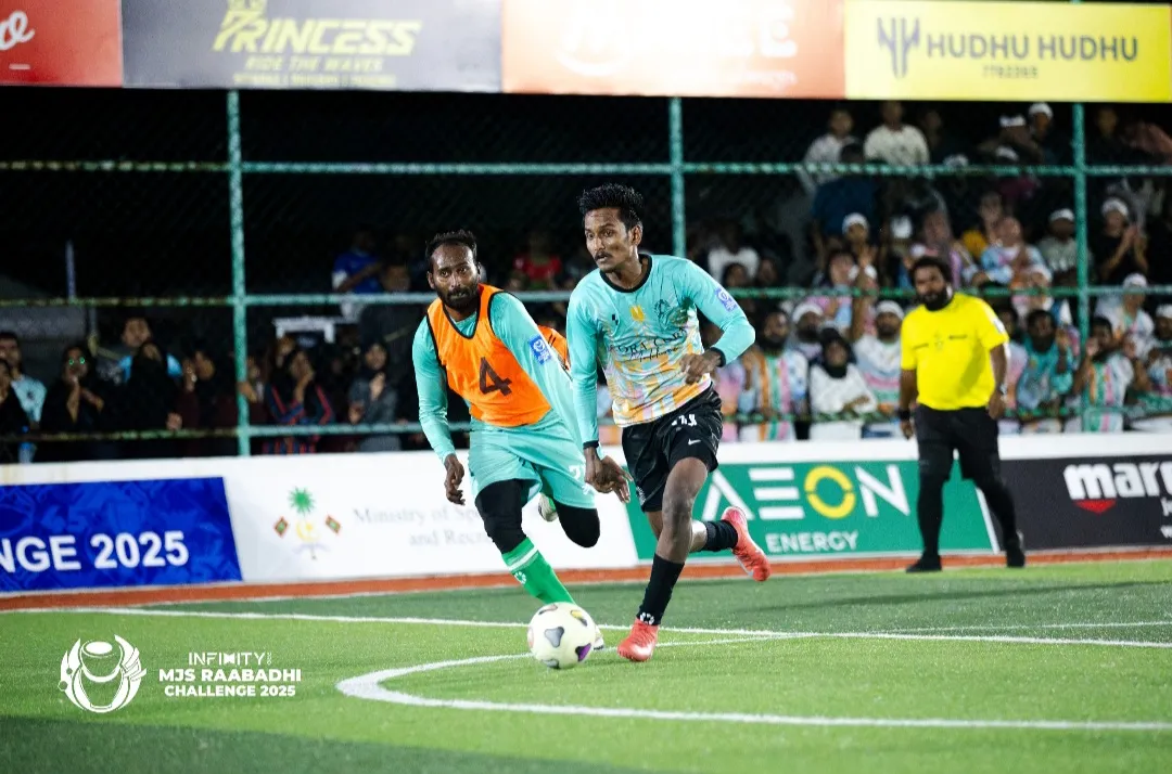 އިސާމްގެ ހެޓްރިކާއެކު ރާޔާ އަތުން ކޯރާ ކޯރާއަށް ތަފާތުބޮޑު މޮޅެއް