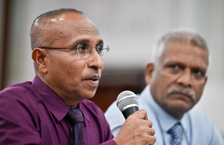 ބާތިލް ވޯޓު މަދުކުރުމަށް ގިނަ ފިޔަވަޅުތަކެއް މިދަނީ އަޅަމުން: އީސީ