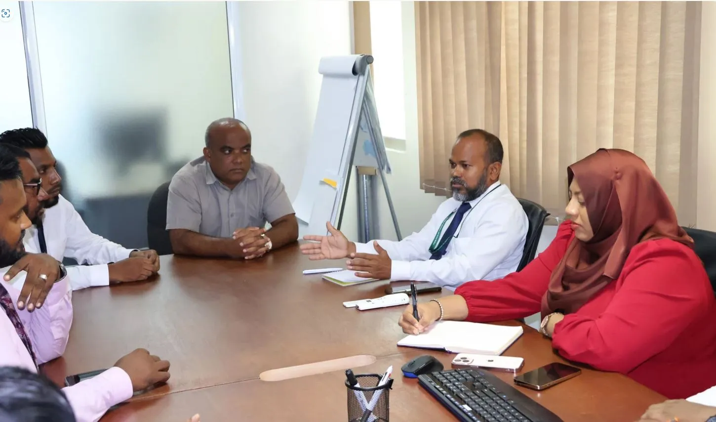 މާރަންދޫ ކައުންސިލުން މިނިސްޓްރީ އޮފް އެގްރިކަލްޗަރގެ އިސްވެރިންނާ ބައްދަލުކުރައްވައިފި