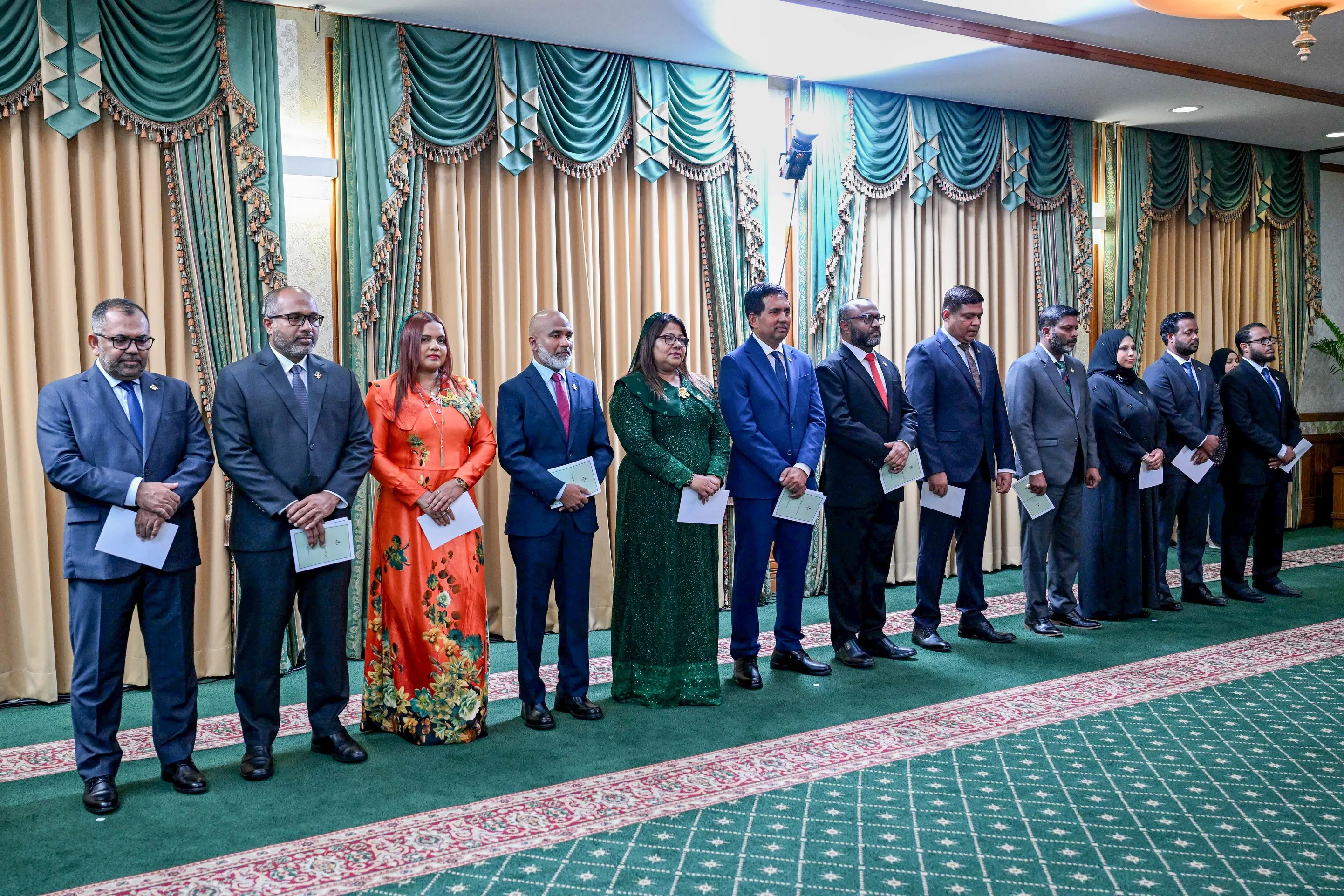 ބައެއް މިނިސްޓްރީތައް އުވާލައްވައި، މިނިސްޓްރީތަކުގެ މެންޑޭޓަށް ބަދަލުގެނެސްފި