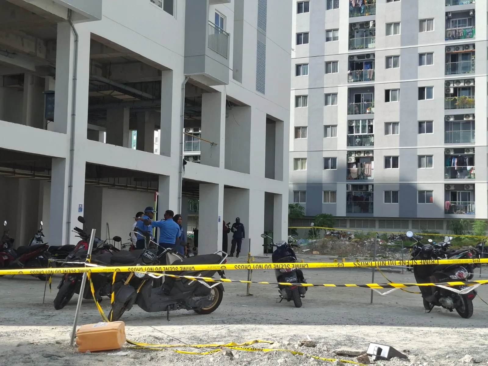 Person falls from Udhares 8 Tower in Hulhumalé Phase 2