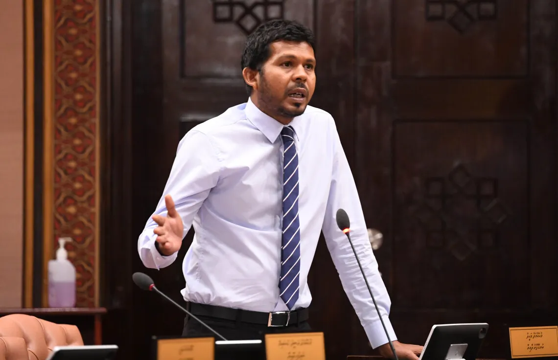 ރައްޔިތުންގެ ވެރިކަމެއް ޤާއިމުކުރުމަށް ރައީސް ޞާލިހު ބަލިކުރަން ޖެހޭ: ވަހީދު