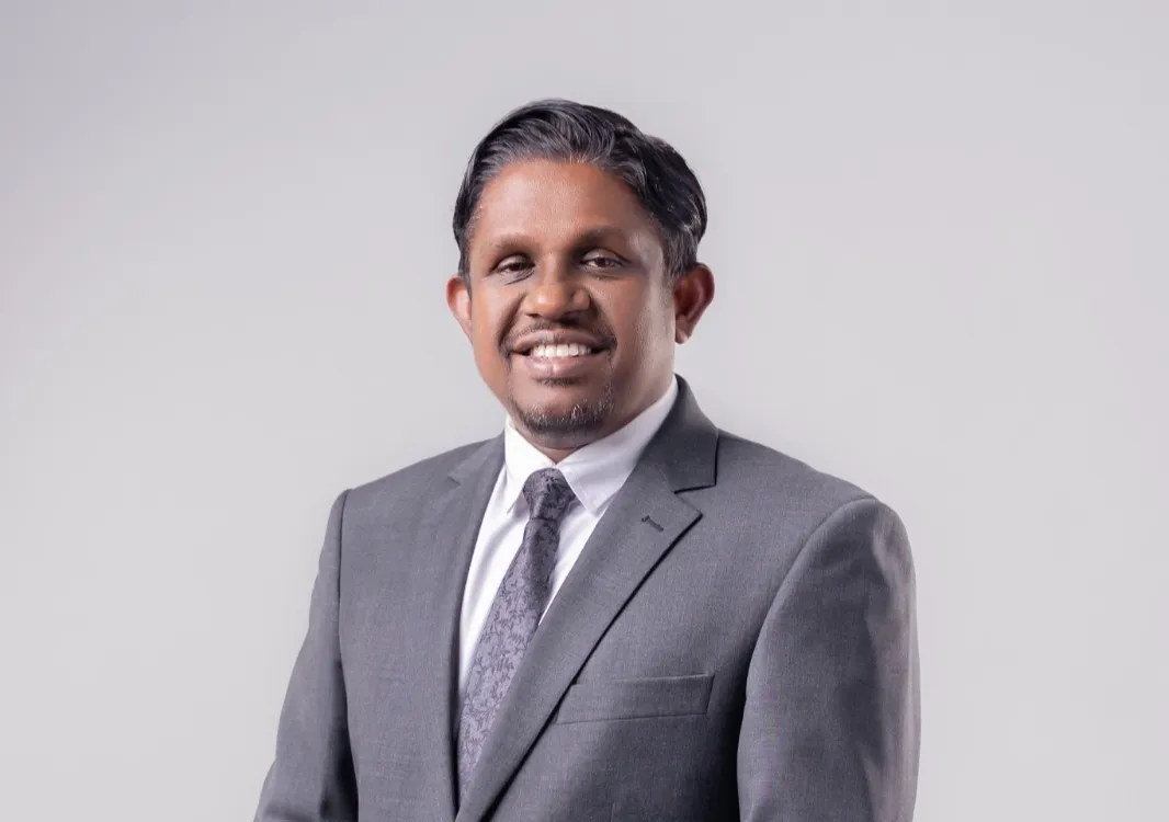 ސިމްކާޑު ލިމިޓް ކުރުން: ސްކޭމް ކޯލް ތަކުގެ މައްސަލަ މަދުވެގެންދާނެ: ނިޔާޒު