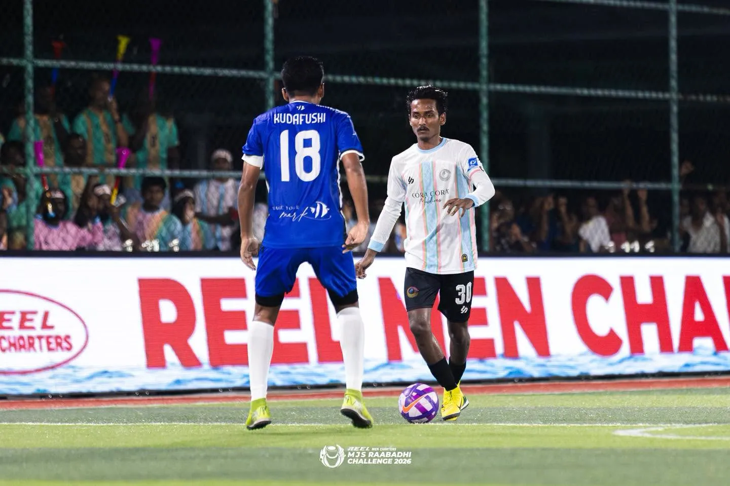 ކޯރާކޯރާ އާއި ކުޑަފުށި ބައްދަލުކުރިމެޗްގެ ތެރެއިން