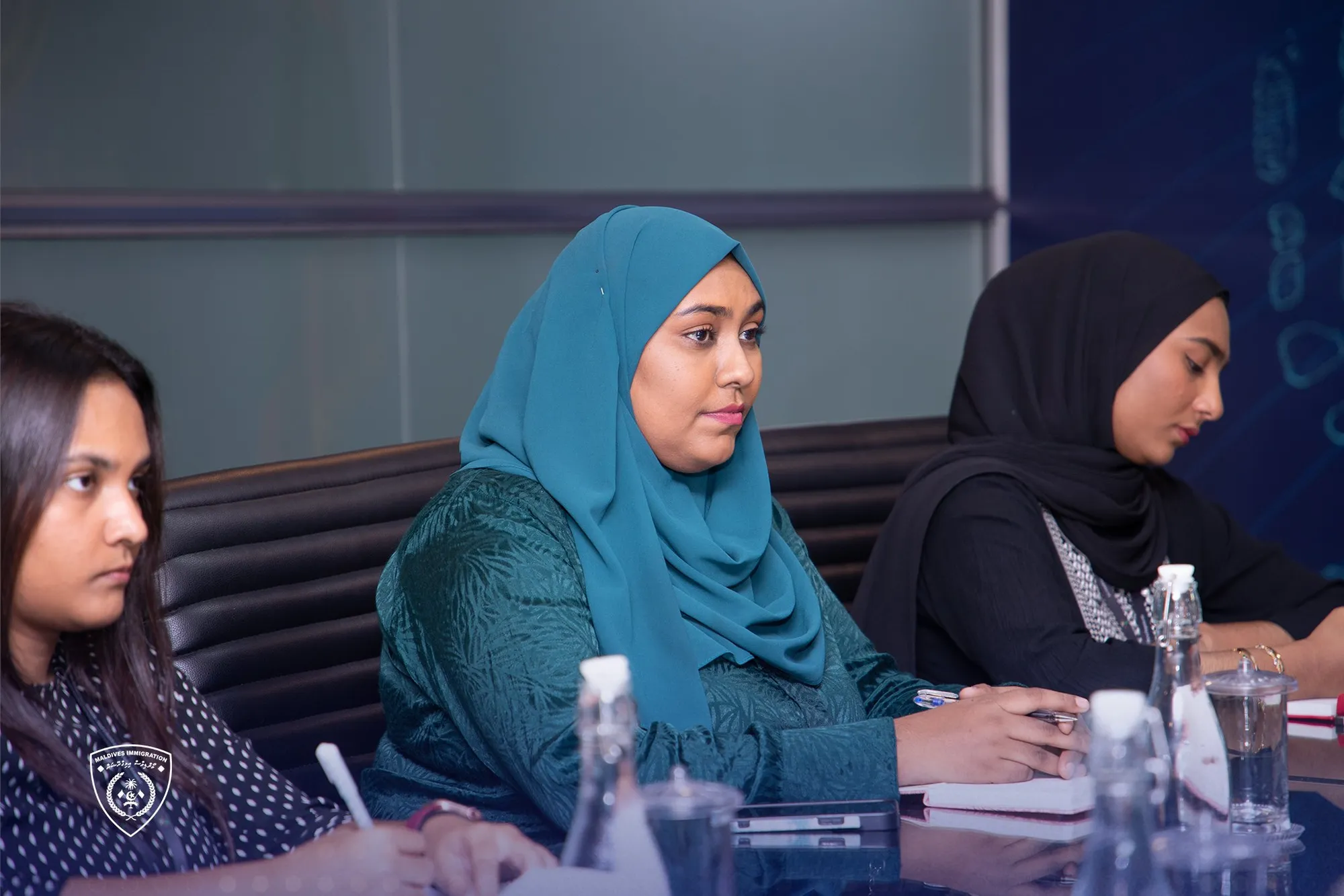 މަރިޔަމް ލަހުފާ ޚަލީލް-- ފޮޓޯ: އިމިގްރޭޝަން
