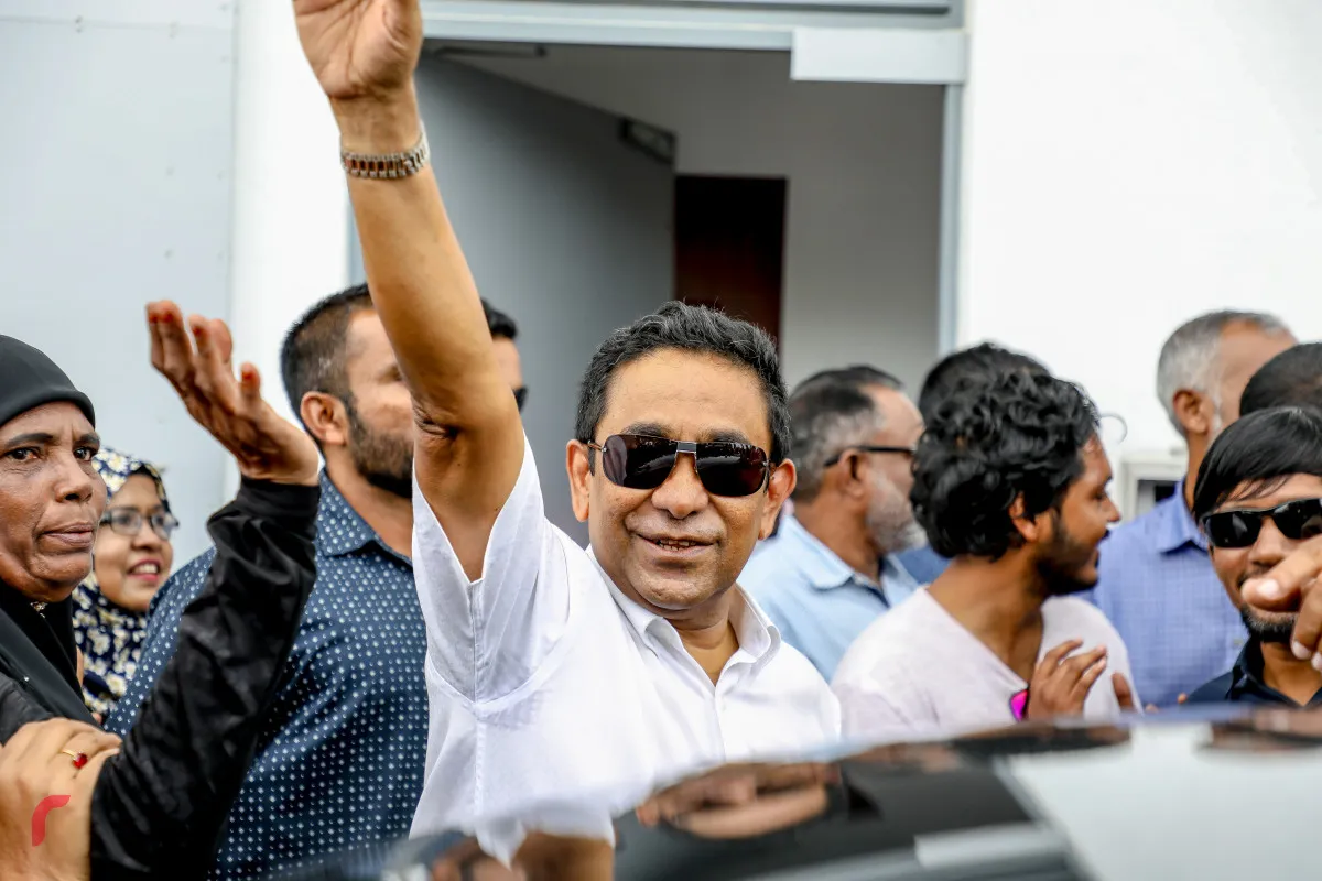 ރައީސް ޔާމިންގެ ފުރާނަފުޅަށް ނުރައްކާވުމުގެ ކުރިން ގެކޮޅަށް ބަދަލުކޮށްދިނުމަށް އިދިކޮޅުން ގޮވާލައިފި!
