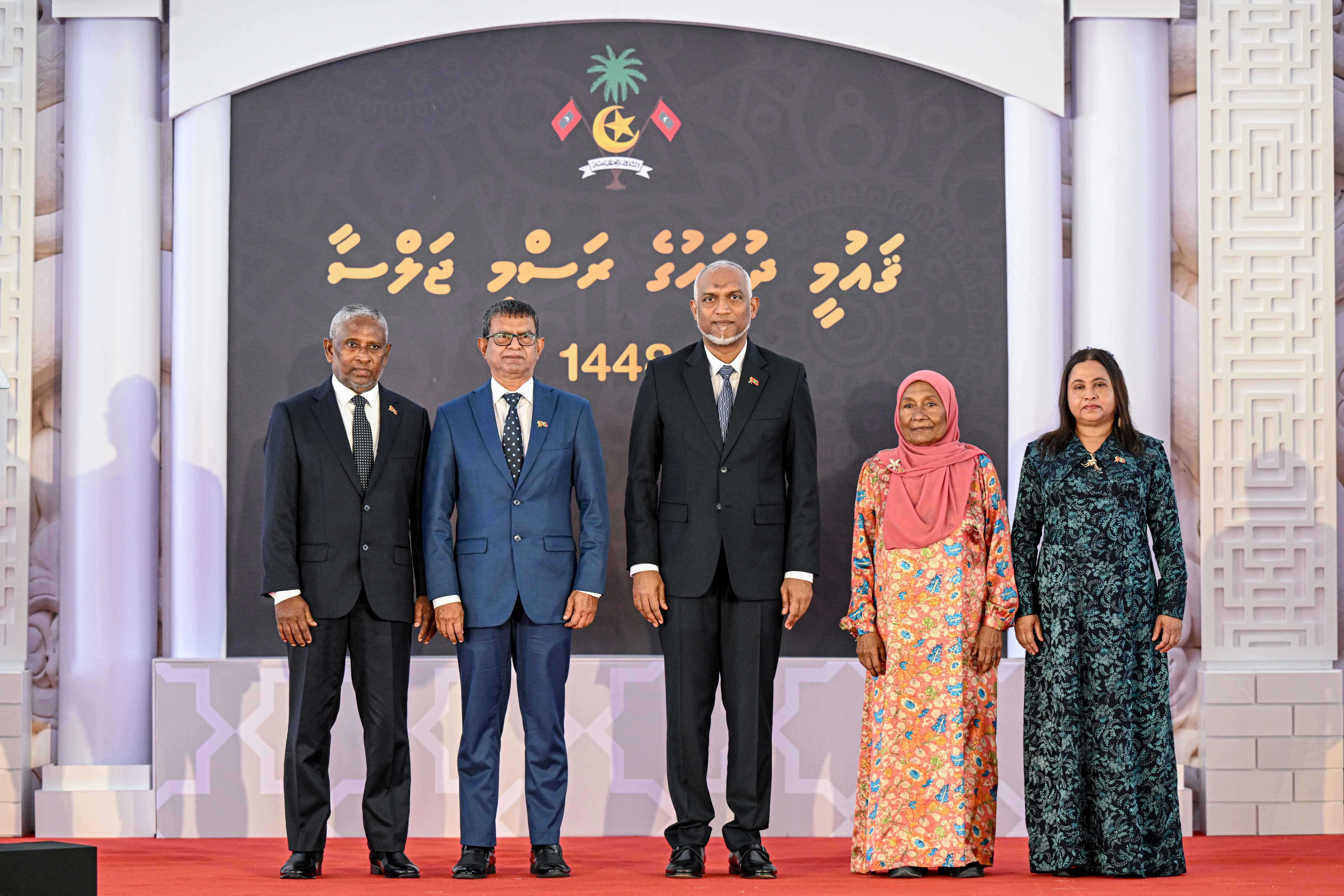 ޝަރަފުވެރިކަމުގެ ޤައުމީ އިނާމު 3 ބޭފުޅަކަށާއި، ޖަމުޢިއްޔާއަކަށް ދެއްވައިފި