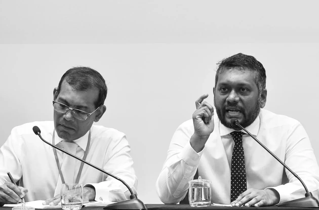 ރިޔާސީ ޓިކެޓުގައި ނަޝީދުގެ ފަހަތަށް ފައްޔާޒު ޖެހިވަޑައިގަތުމަށް ބޮންޑެ ގޮވާލައްވައިފި