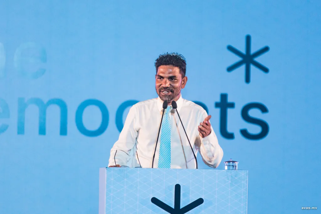 މިވެރިކަން ވައްޓާލީ ފާޅުގައި، އެކަމާއި ރުޅިގަދަވެގެން އެމްޑީޕީއަށް މާދަމާއެއް ނުލިބޭނެ: ޝިފާޒު