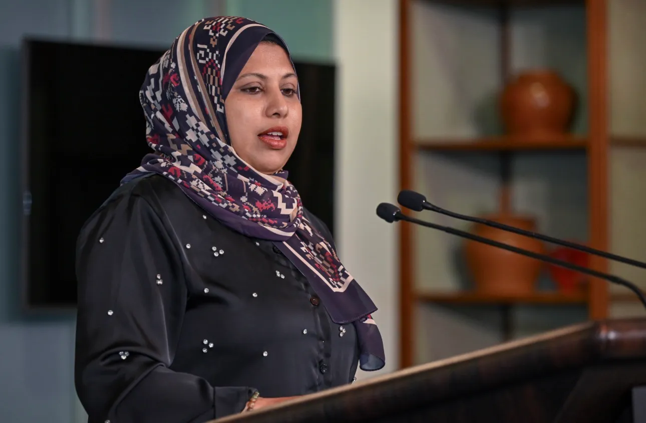 ކުރިއަށް އޮތް ހަފްތާތަކުގައިވެސް އުސޫލާއެއްގޮތަށް ރައީސް މުޢިއްޒު ނޫސްވެރިންނާ ބައްދަލުކުރައްވާނެ: ތަރުޖަމާނު