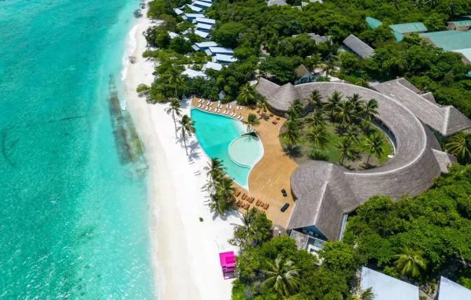 އިފުރު މޯލްޑިވްސްގައި މަސައްކަތް ކުރާ މީހަކު މޫދަށް ގެއްލުނުތާ 3 ދުވަސް، އަދިވެސް ނުފެނޭ!
