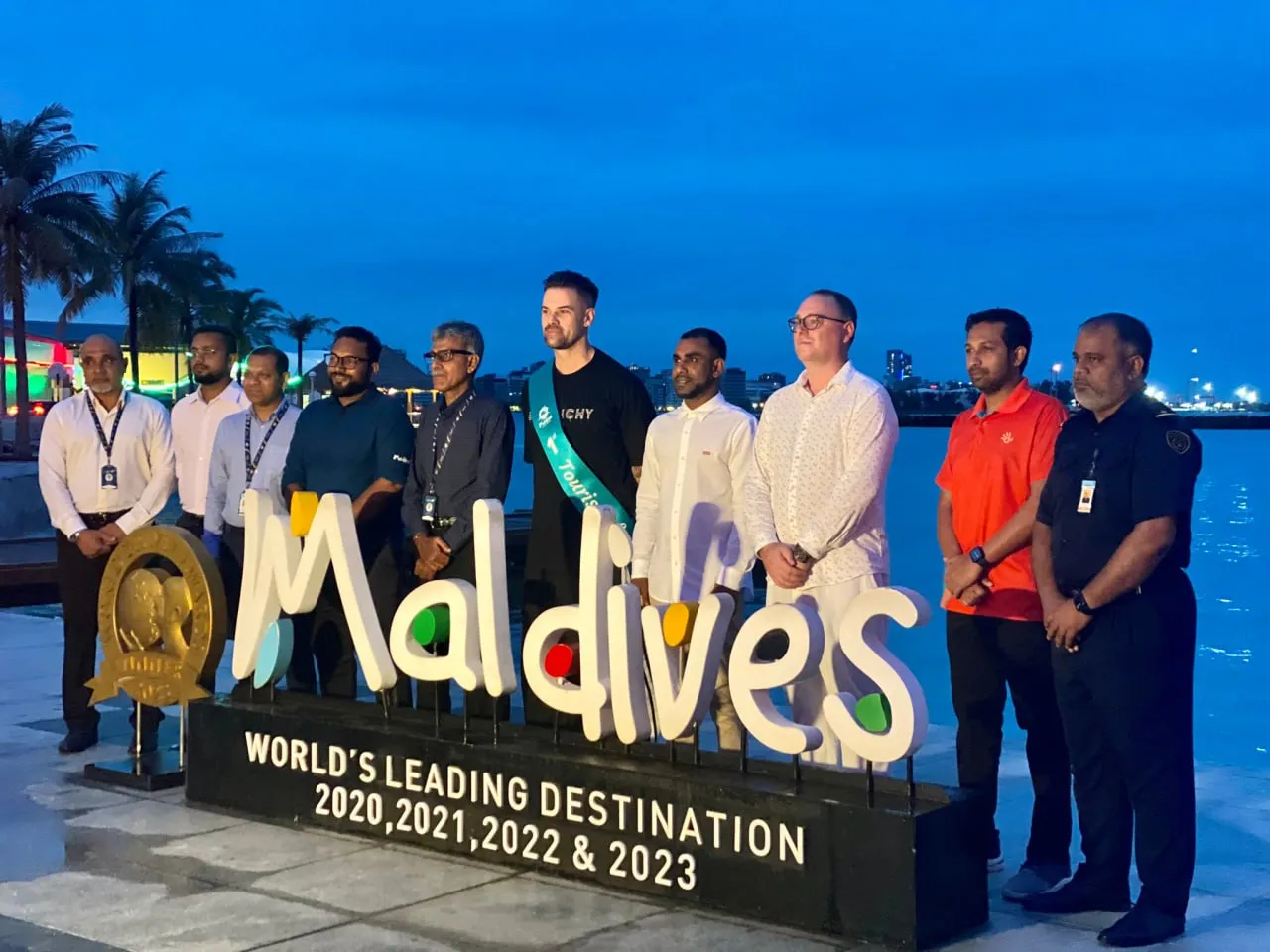 މިއަހަރު ރާއްޖެ އައި ފުރަތަމަ ފަތުރުވެރިޔާއަށް މަރުޙަބާ ކިޔުން