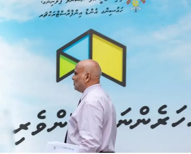 ގެދޮރުވެރިކަމާއި ބެހޭ ވުޒާރާގެ ވަޒީރު ޑރ ޢަލީ ހައިދަރު
