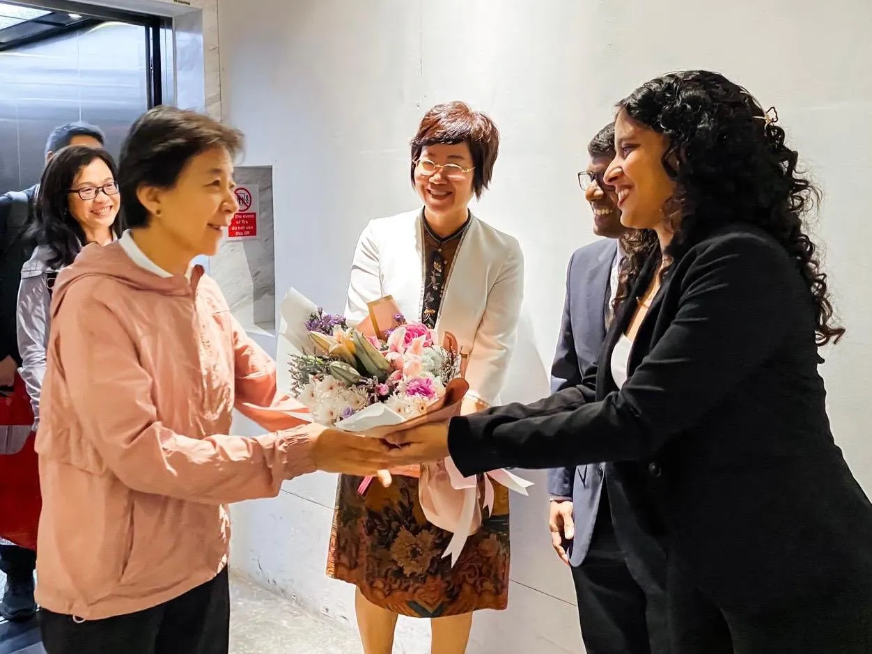 ޗައިނާގެ ސިޗުއާން ޕްރޮވިންސްގެ ސްޓޭންޑިންގް ކޮމިޓީގެ ވައިސް ޗެއަރމަން ރާއްޖެ ވަޑައިގެންފި