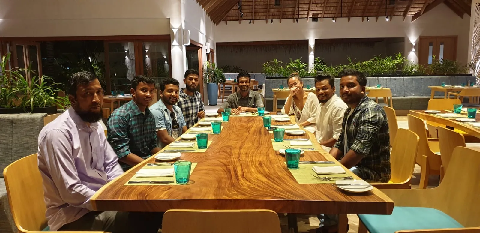 ޓީއެމްއީ ރިޓްރީޓްސް ދިގުރަށުން ސާވިސް ޗާޖުގެ ގޮތުގައި 840 ޑޮލަރު ދީފި