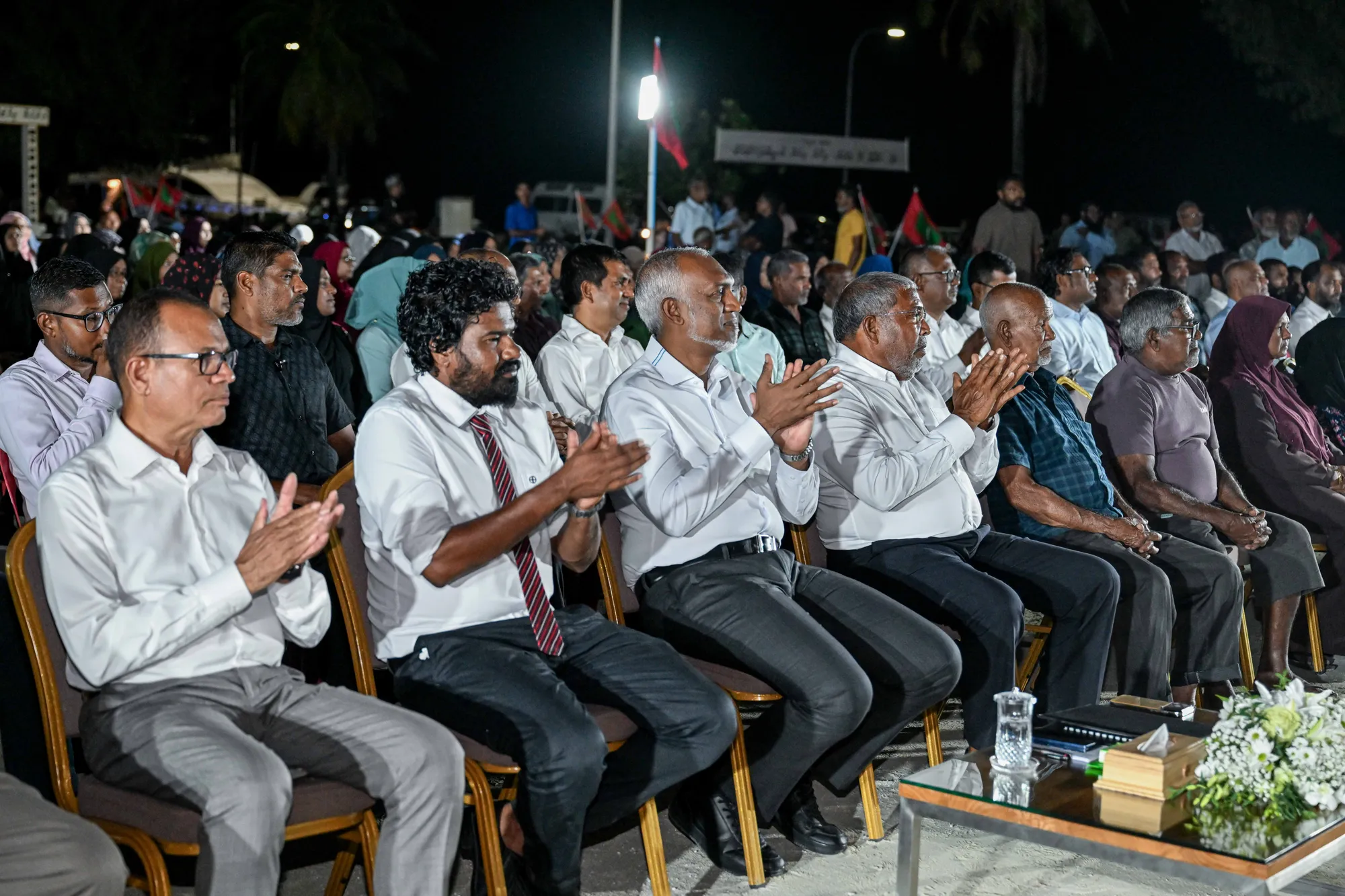 މާމިގިއްޔަށް ހޮސްޕިޓަލާއި އައިޔޫއެމްގެ ކެމްޕަހަކާއި ޕާސްޕޯޓާއި އައިޑީކާޑުގެ ހިދުމަތް